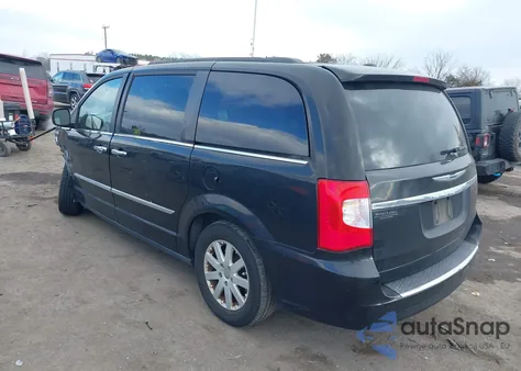 2016 Chrysler Town & Country Touring from USA, damaged, VIN 2C4RC1BG9GR133385